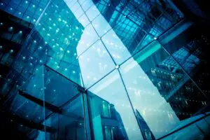 Staged high-rise elevation glazing replacement
