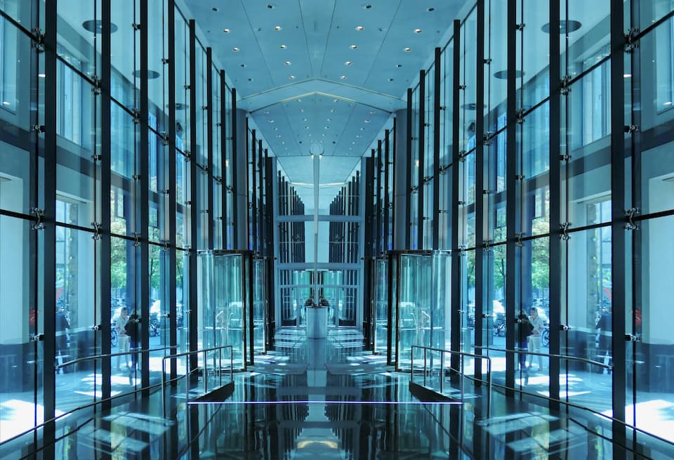 glass panel corridor wall with glass flooring