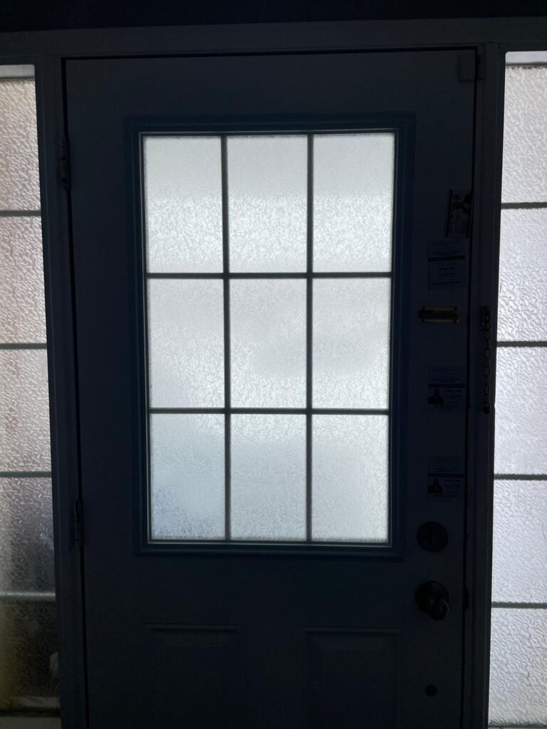 textured glass door